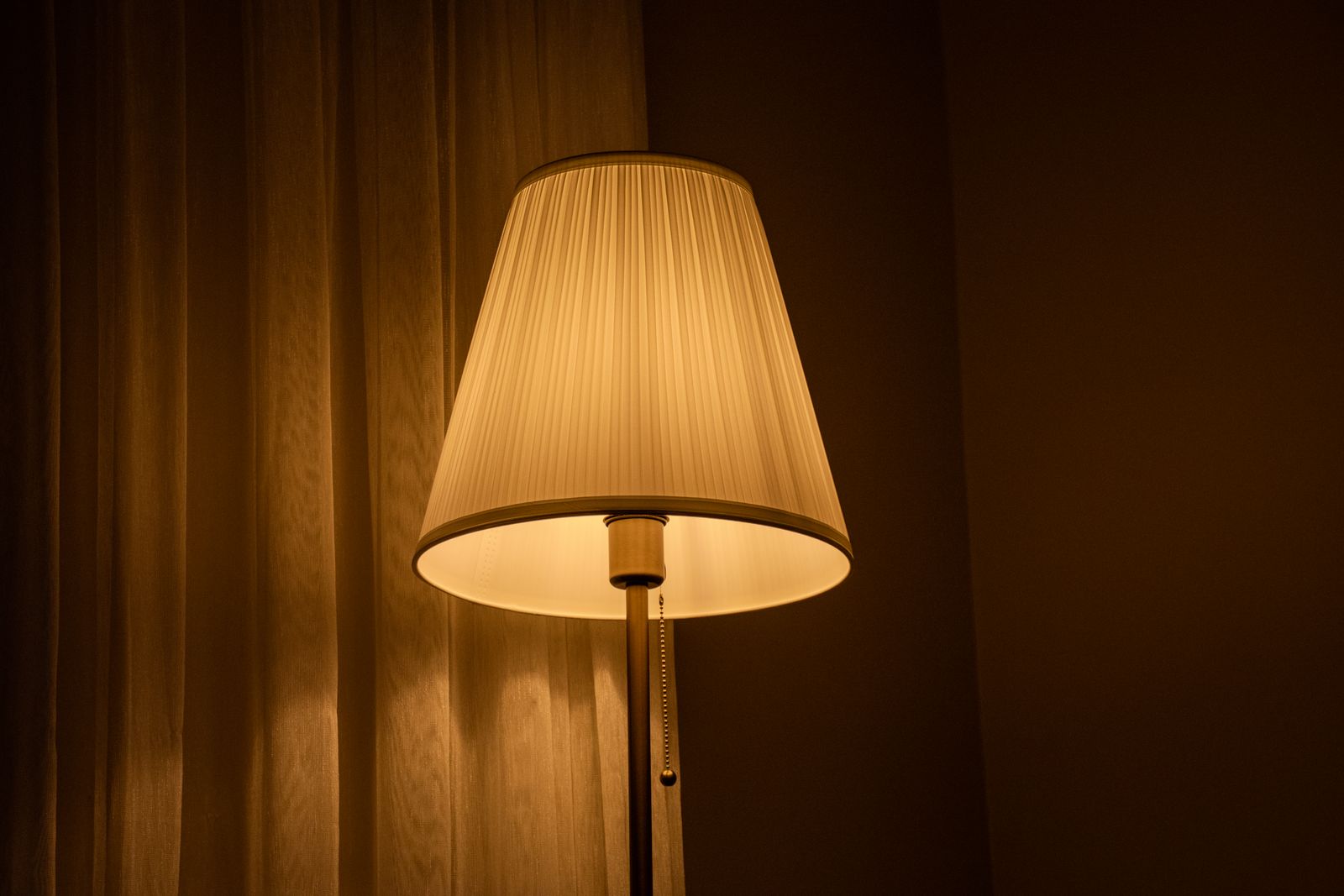 Quelques luminaires et températures de couleur pour ralentir en fin de journée.